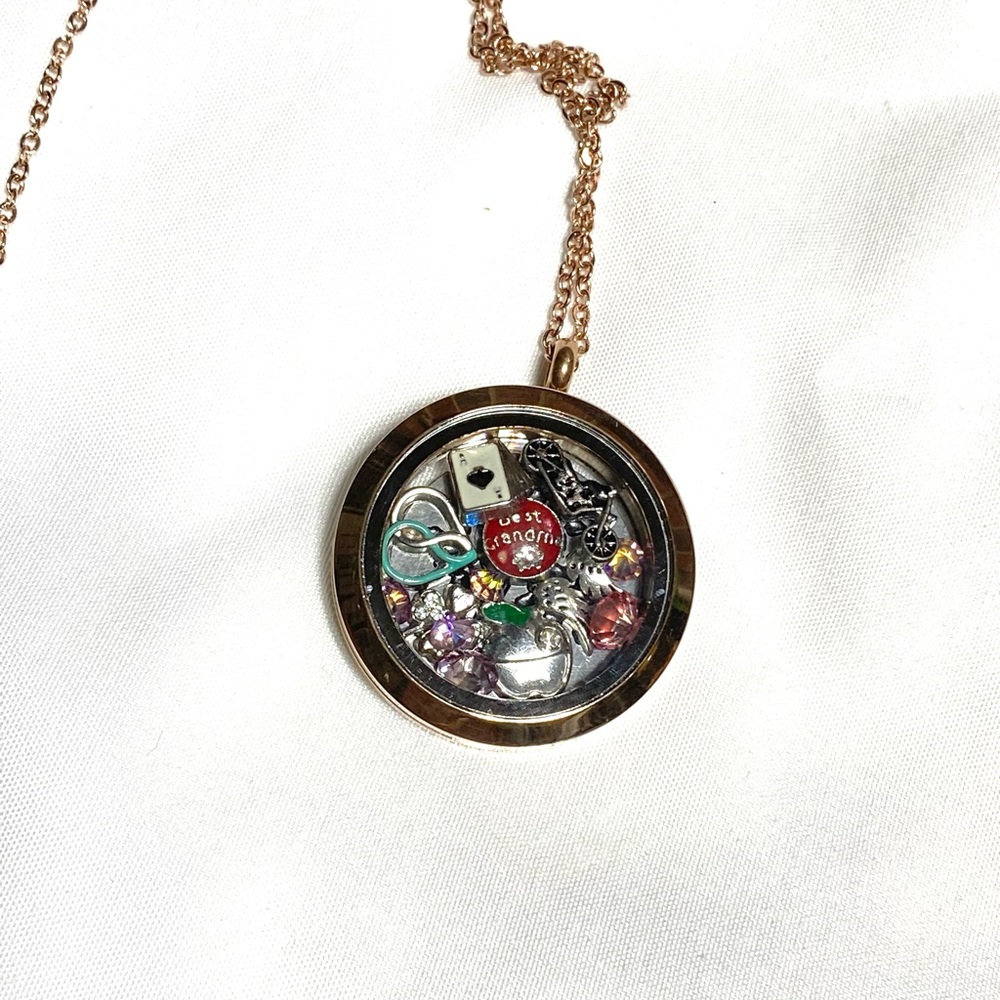 landjlockhart Custom Lockets
